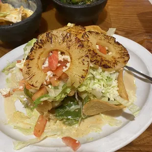 Shrimp Fajita Taco Salad with Pineapple
