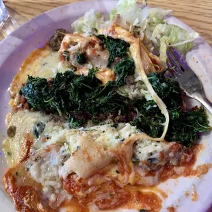 It's supposed to be the Spinach and Cheese enchilada with ground beef.