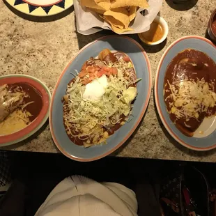 First time here! EXCELLENT FOOD, VERY CLEAN, friendly hard working staff