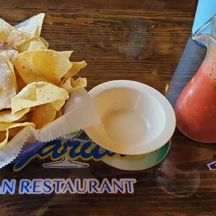 Chips and salsa