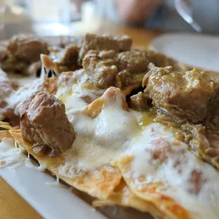 Nachos topped w Chili Verde