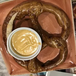 Jumbo Pretzel