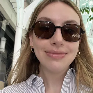 Julia L.