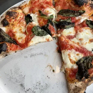 Margherita pizza