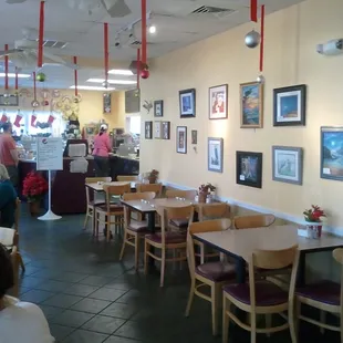 You must visit to really feel the great vibe of this cozy place!