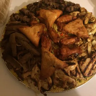 Family platter for 4... SOOOO DELICIOUS!