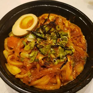 24. Spicy Pork Udon Noodle (Soupless)