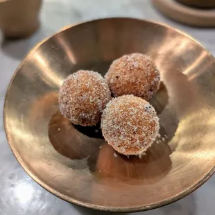 Fried mochi balls