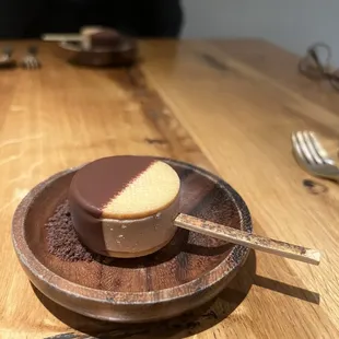 Ice cream sandwich dessert