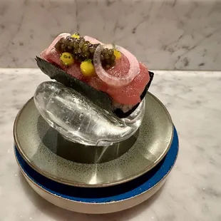 Toro Caviar Hand Roll