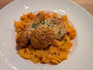 Enzo's Hideaway Tunnel Bar