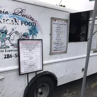 When you see this truck, STOP and eat!