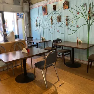Inside super cute and AC