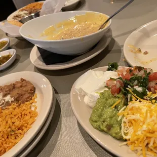 Sides plus queso