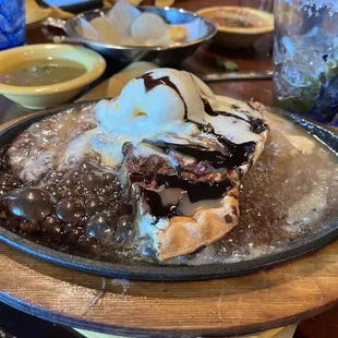 Sizzling pecan pie