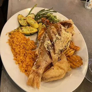 Red snapper in garlic sauce