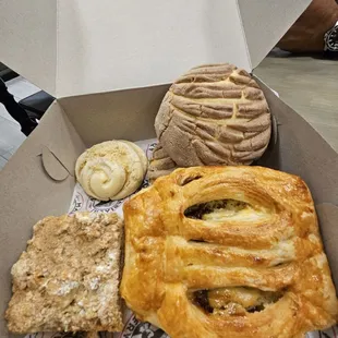 Dulce De Leche Croissant