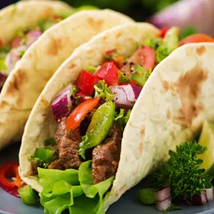 a plate of tacos