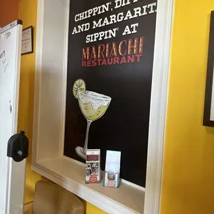 a picture of a margarita in a glass
