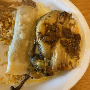 Beef enchilada, Chile relleno, beef tamale