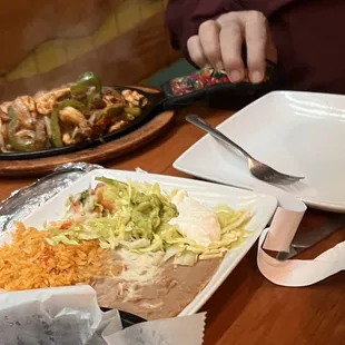 Mariachiles Mexican Grill