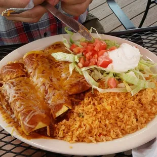 Mole enchilada