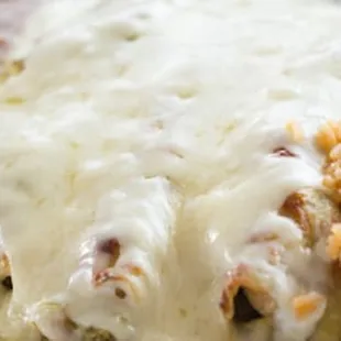 a plate of mexican food