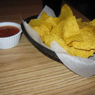 salsa &amp; chips