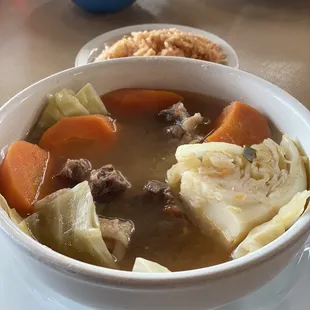 Caldo de Res
