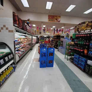 a grocery store aisle