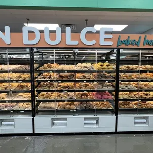 pan dulce display