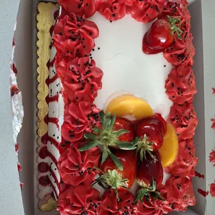 Tres Leches - so cute and pretty. Happy Birthday to my comarz!