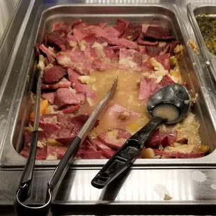 Happy day after St Patrick's Day. I didn't know you could make jerky out of corned beef. Disgusting!! Mariano's  you're better than this..