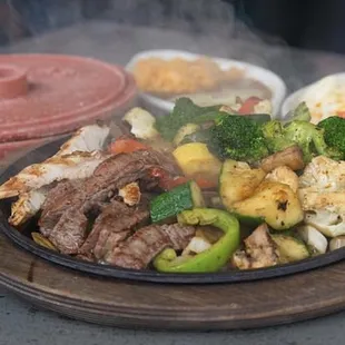 Beef, Chicken &amp; Veggie Fajitas