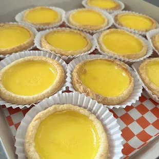 dozen egg tarts