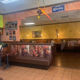 Front area towards dining room