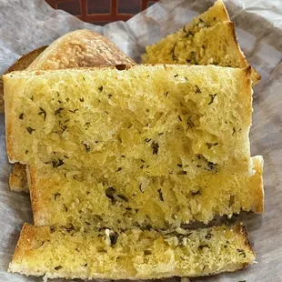 Excellent garlic bread