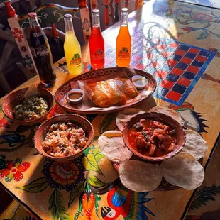 Our home-made ceviche, mexican jambalaya, guacamole, and of course, the famous tamales!
