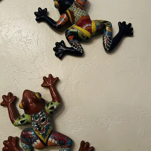 9/23/24 cute frog wall decor