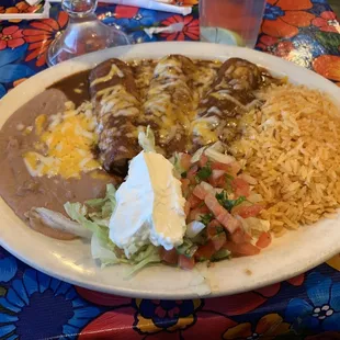 Enchiladas Guadalajara outstanding!