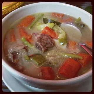 Caldo de Res