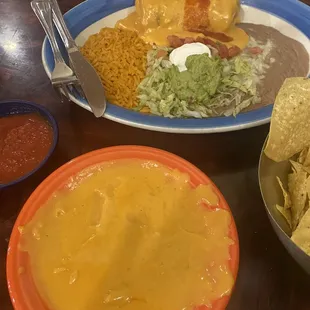 Yellow Queso, Steak Chimichanga