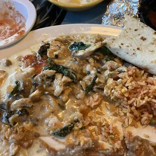El Chavo Chicken   (Chicken fajita meat covered in spinach, mushrooms and cheese)