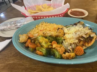 Dos Fronteras Mexican Bar & Grill