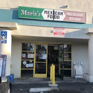 Very unassuming store front... Hides a wealth of Yum!