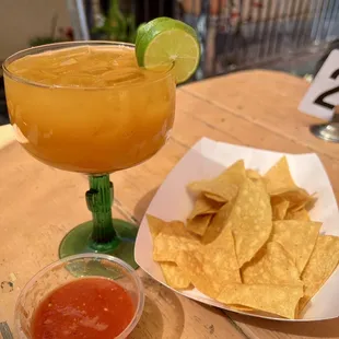 mango margarita + carne asada quesadilla