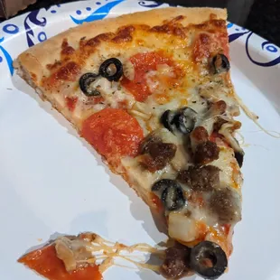 Maria's Special Pizza