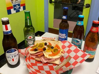 Knuckle Sandwich and Catering