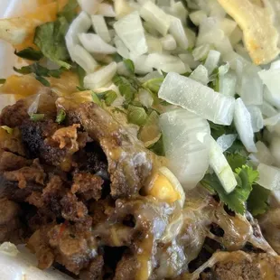 You can see the chorizo here next to the asada, fire stuff!!