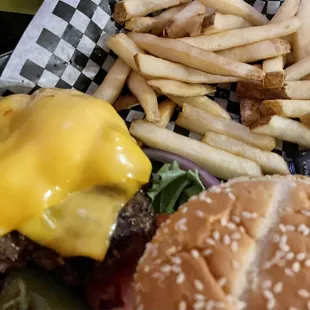 Green Chili Cheeseburger